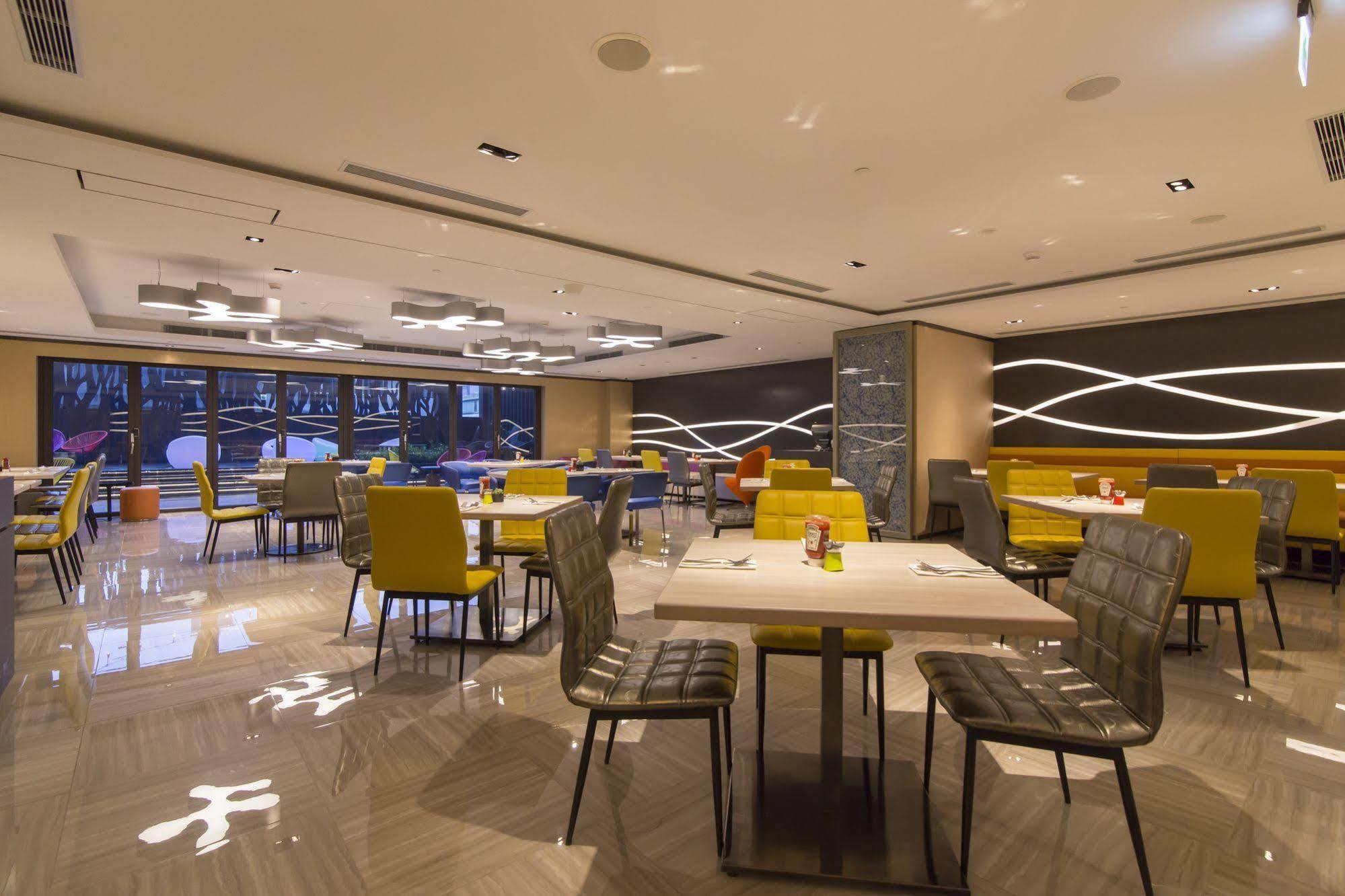 Aloft Taipei Beitou Hotel Exterior foto